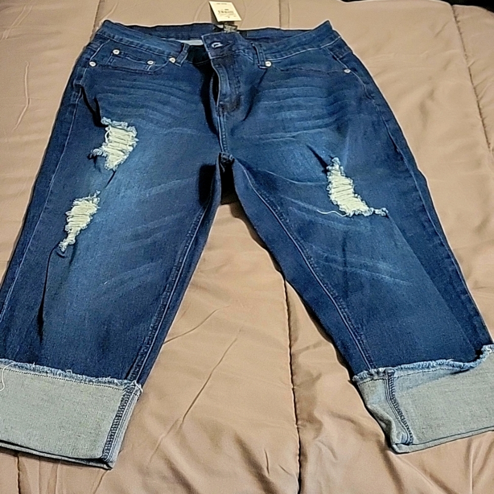 Blue Jean Capri's - New